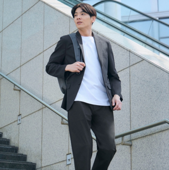 Uniqlo AirSense Jacket - Picture 4 of 4